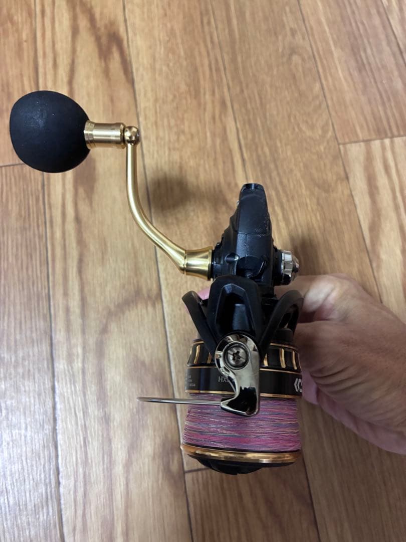 DAIWA 23 BG SW 4000D-CXH スピニングリール