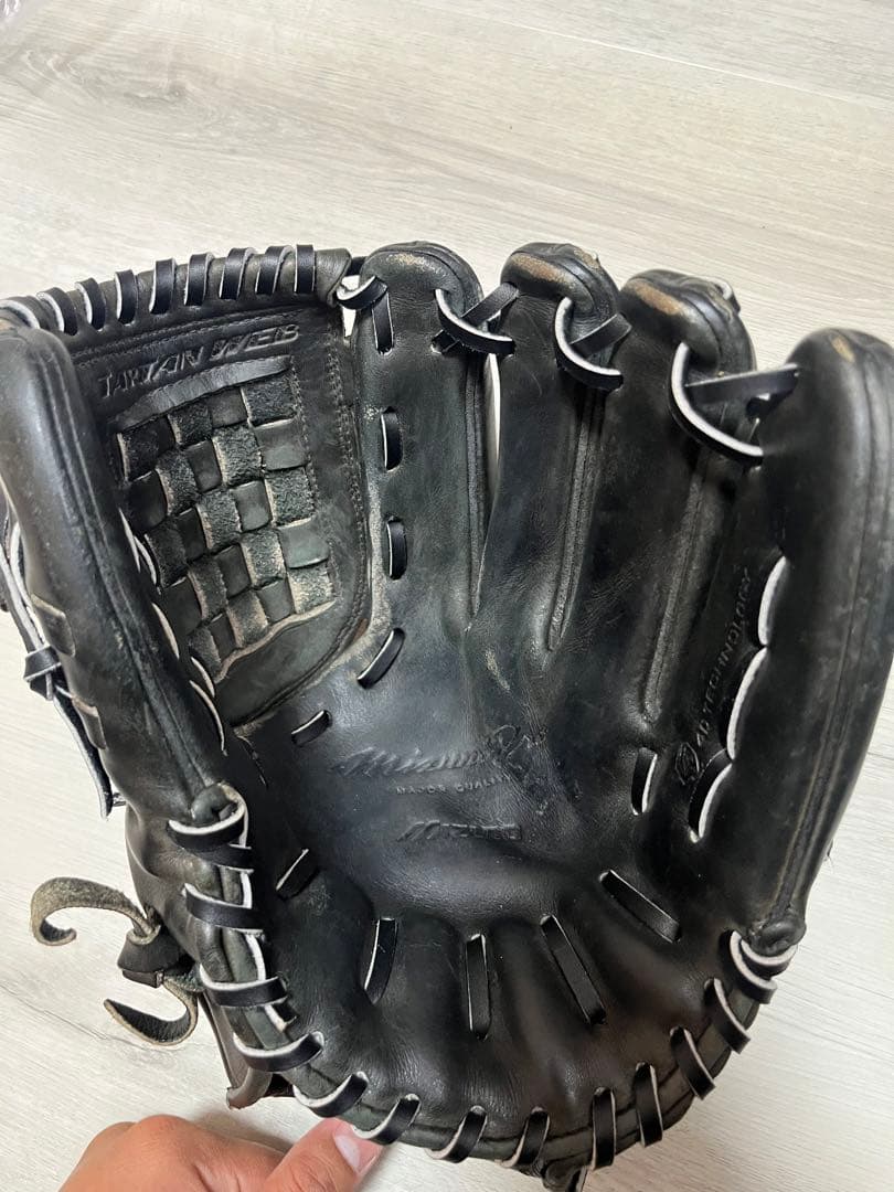 ミズノプロ 希少ビックＭ　硬式用　投手用