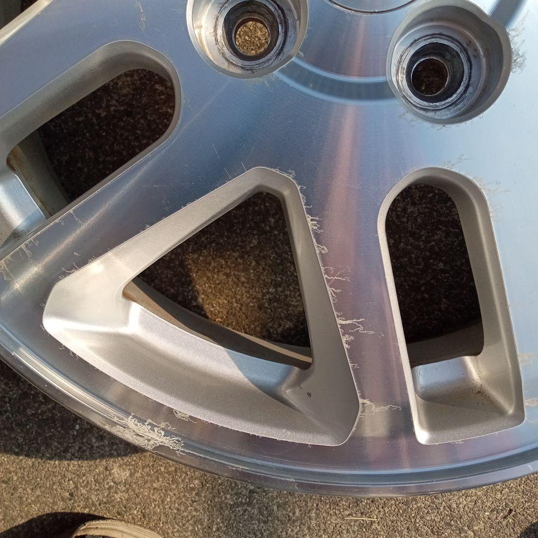 ダイハツ純正15インチ ホイール