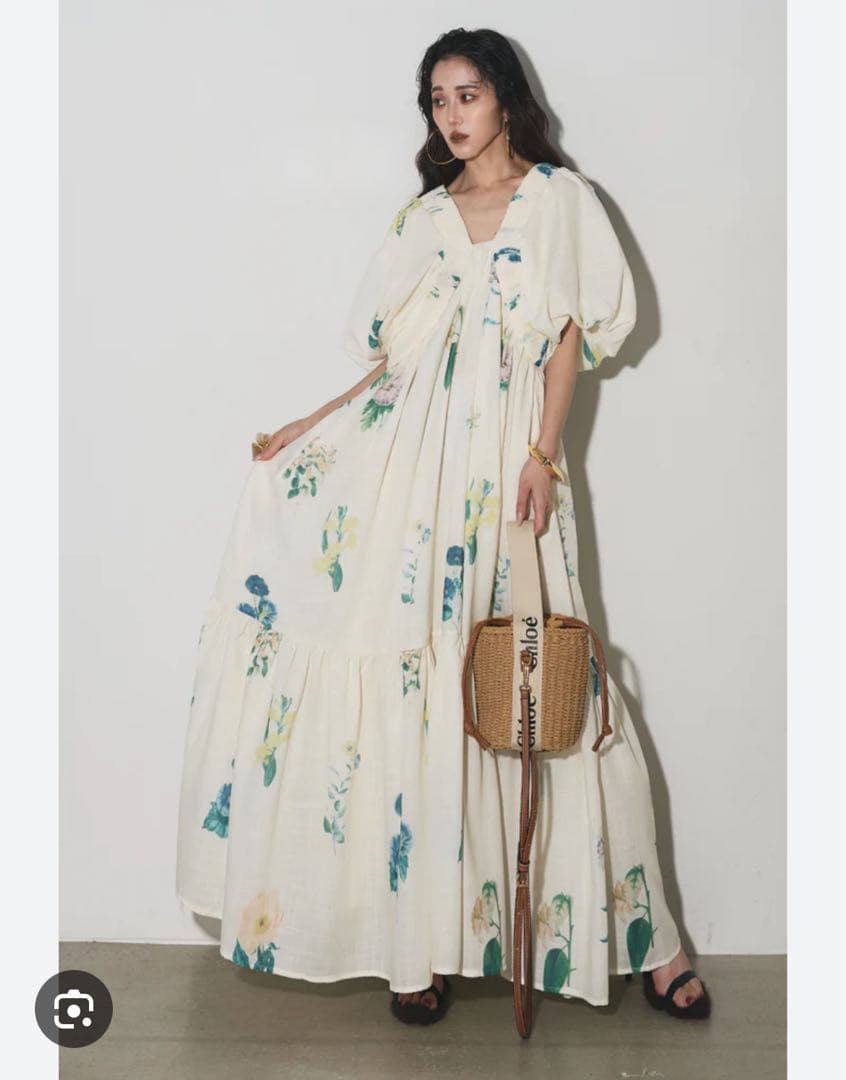 ANDREA&Co. 【AUBREY】 フラワーパフ スリーブワンピース