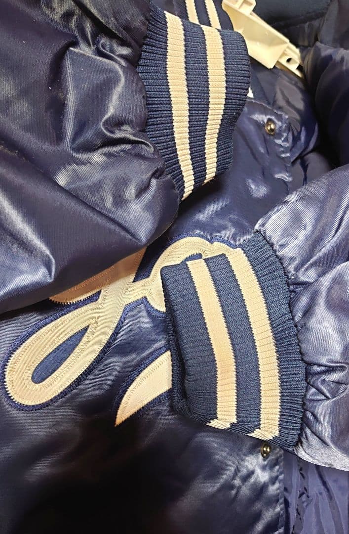 ま*る様 ヤンキース スタジャン XL