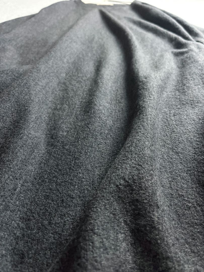 【45R】45rpm ウール100% フラワー刺繍 フロート縮絨ニットワンピース