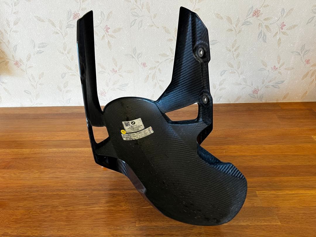 専用　純正 S1000 Mカーボンフロントフェンダー