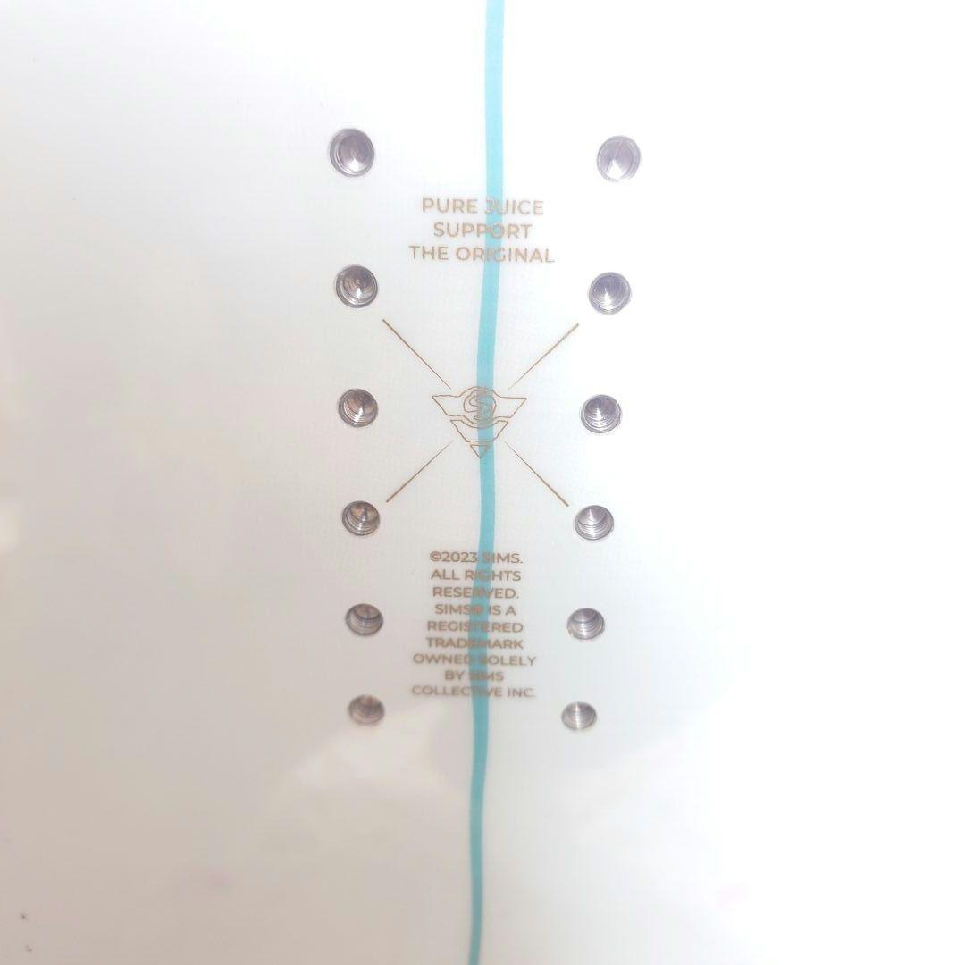 新品未使用SIMSシムスFLUIDフルイド142　スノーボードグラトリレディース