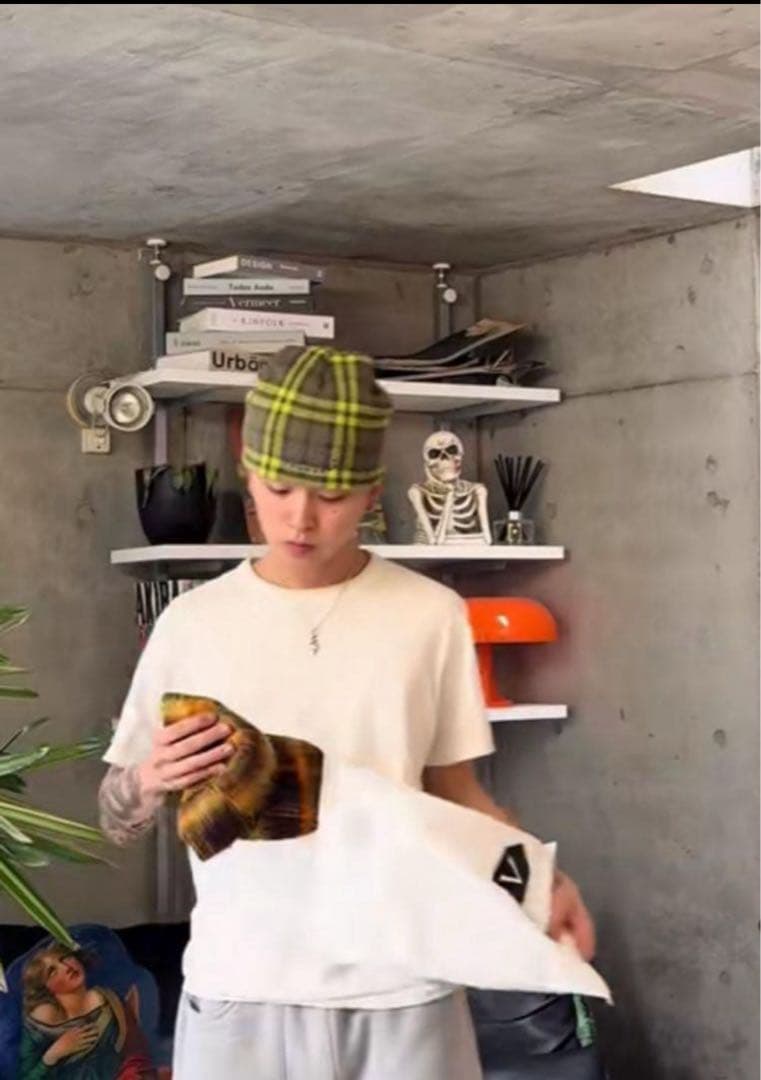 AFB チェックビーニー　かつき君着用