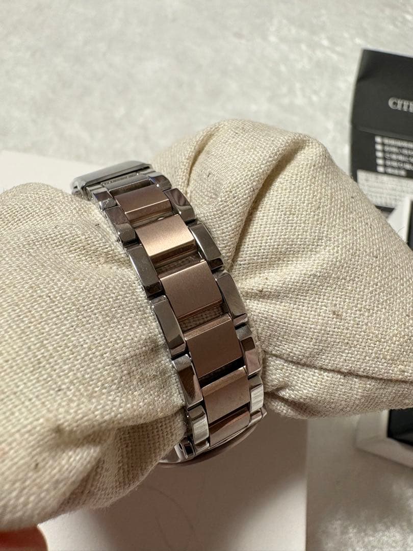 シチズン クロスシー 電波時計 サクラピンク CITIZEN xC