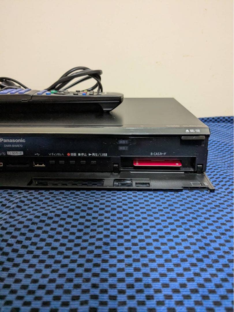 【最終値下げ】Panasonic ブルーレイレコーダー ブラック リモコン付き