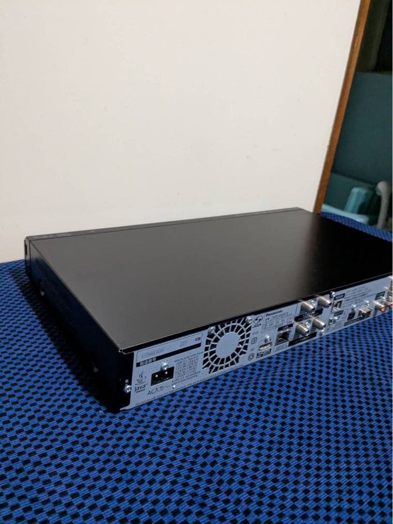 【最終値下げ】Panasonic ブルーレイレコーダー ブラック リモコン付き