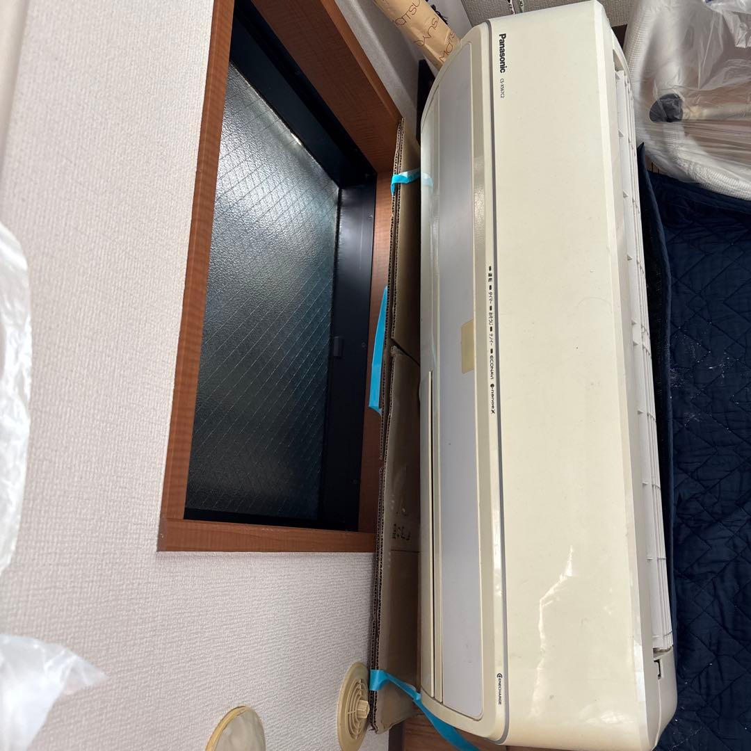 パナソニックエアコン　エオリア　16〜18畳　 CS-X567C2 室外機