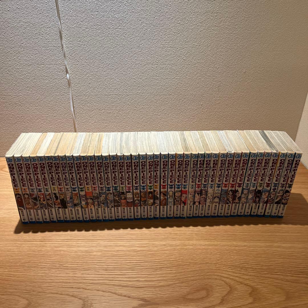 ONE PIECE 全巻（1〜102巻）＋関連本9冊