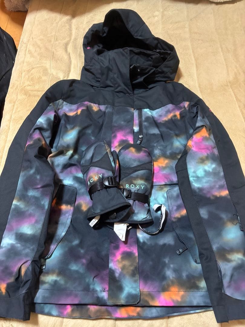 スノーボードセット(ボード,ウェア上下,手袋)