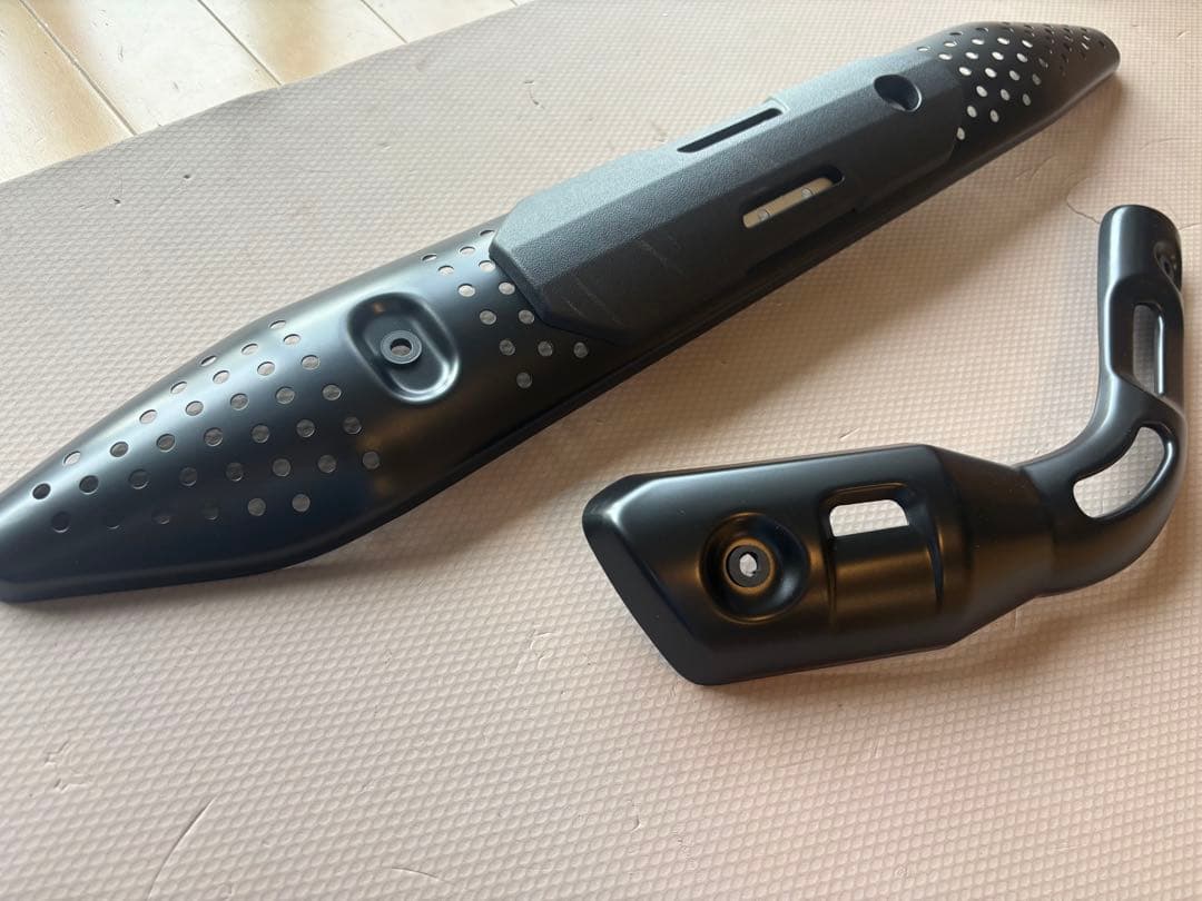 CT125 ハンターカブ　ホンダ純正 マフラー　ヒートガード　マットブラック