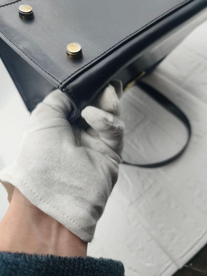 は*ら様 SalvatoreFerragamo　フェラガモ　ヴァラリボン　ショル