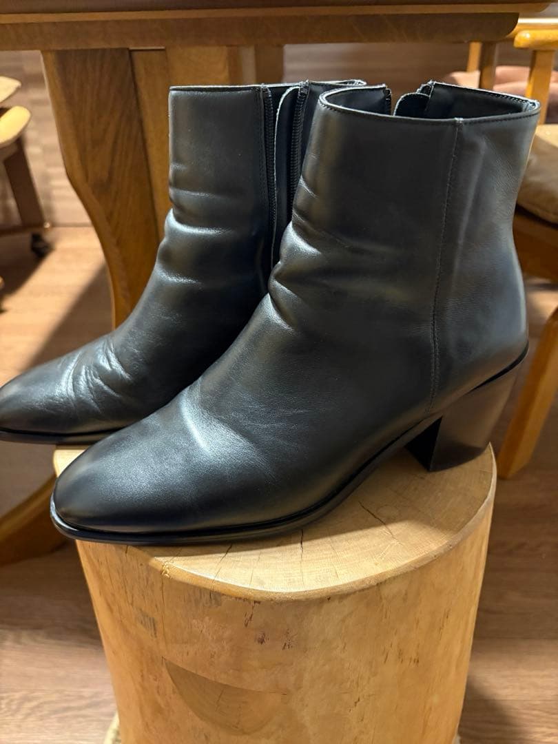 lui's ルイス　ヒールブーツ　サイドジップ　レザー　ブラック　黒