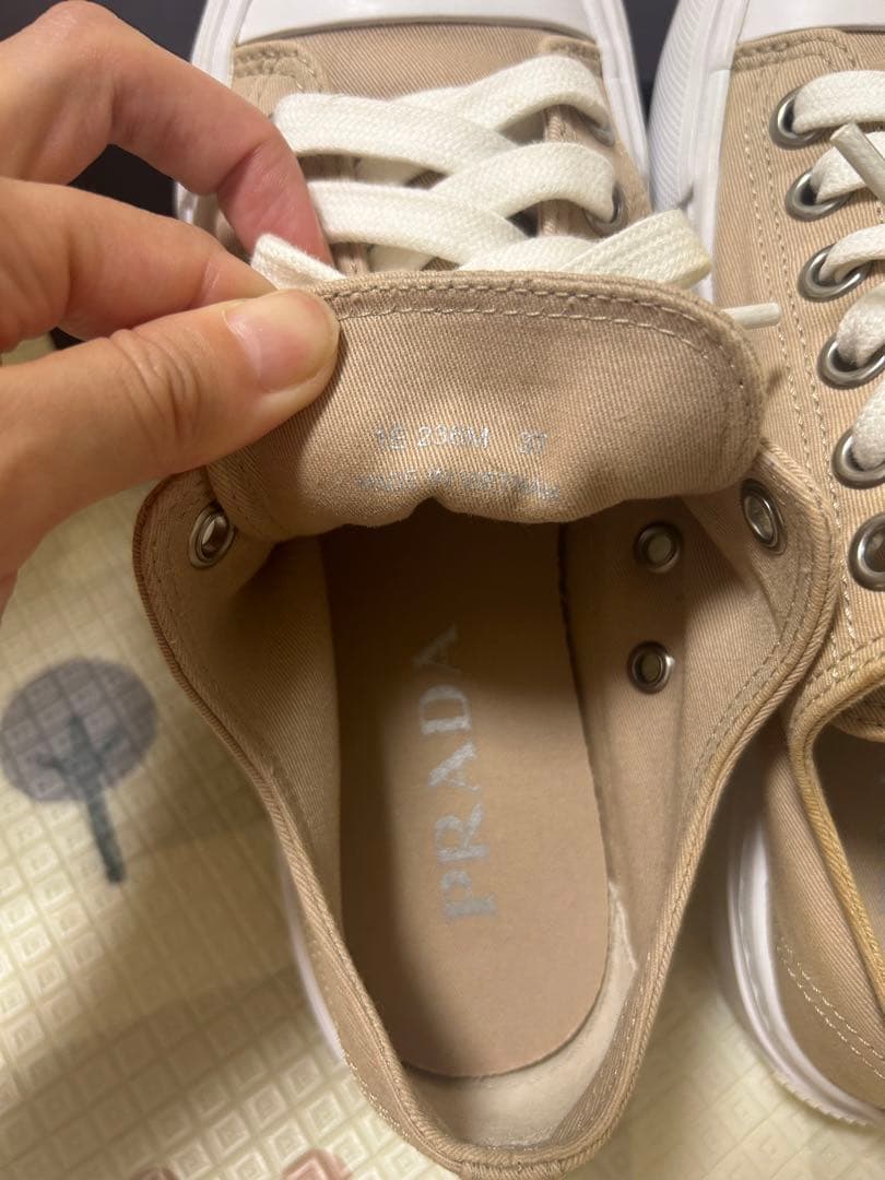 ☘MONOTONE☘イイねフォロー割有 PRADAスニーカー37