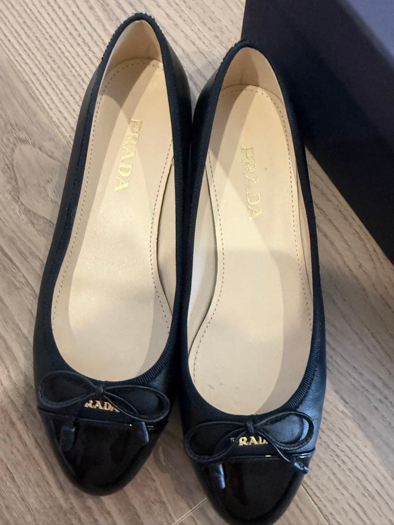 【最終価格】PRADA ブラック バレエフラットシューズ