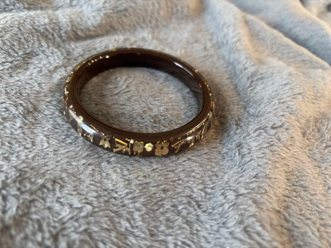 ルイ・ヴィトン　バングル