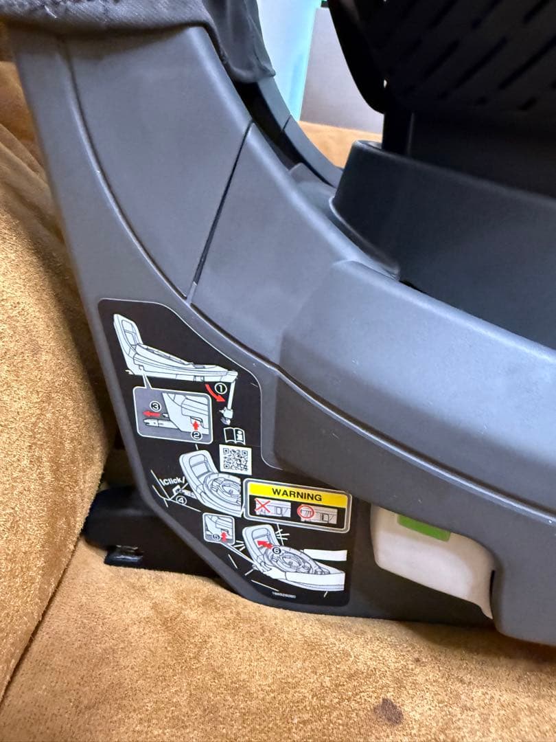 大幅値下げ中⭐️Combi チャイルドシート THE S ISOFIX