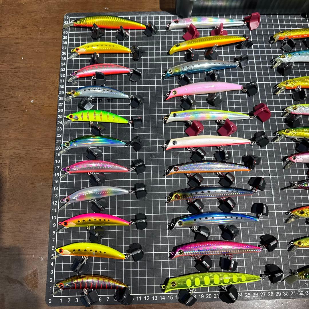 みんな美品　シーバスルアー　大量　40個　魚道　アイマ　メガバスなど。