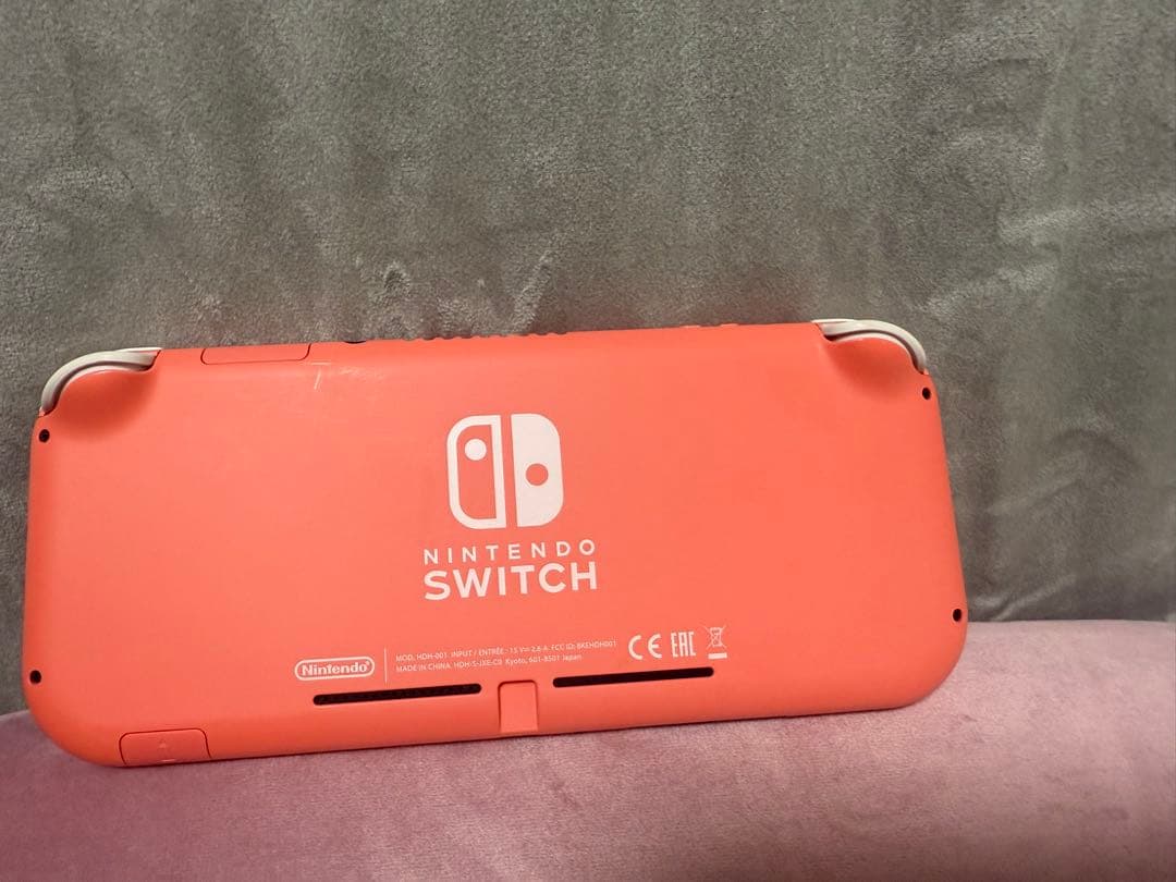 ［美品］Nintendo Switch light コーラルピンク　本体のみ