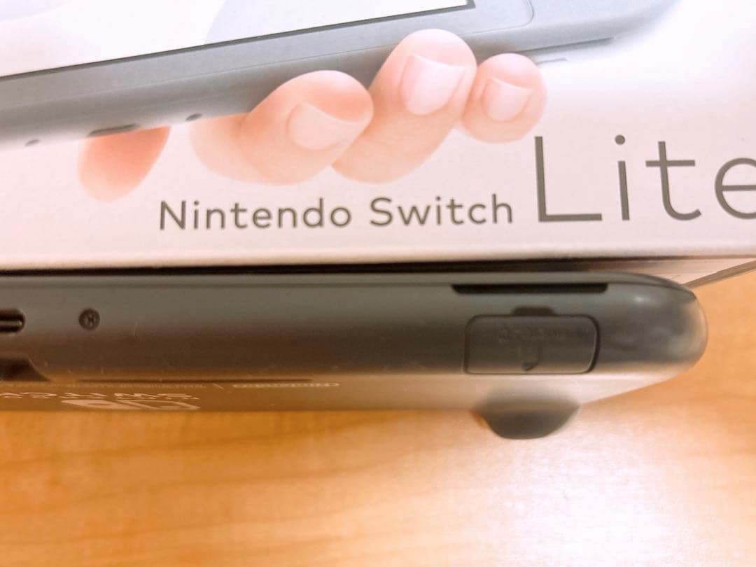 【ジャンク品】Nintendo Switch スイッチライト　本体