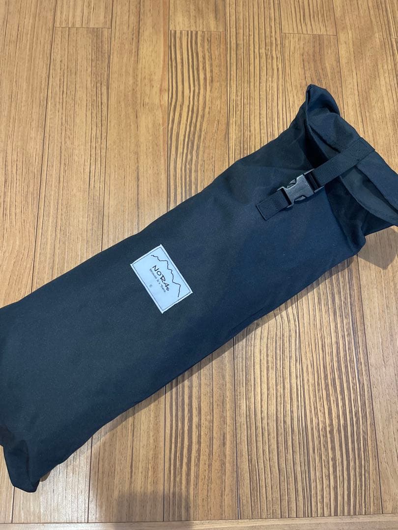 noras ノラズテーブル ウォールナット サイドテーブル