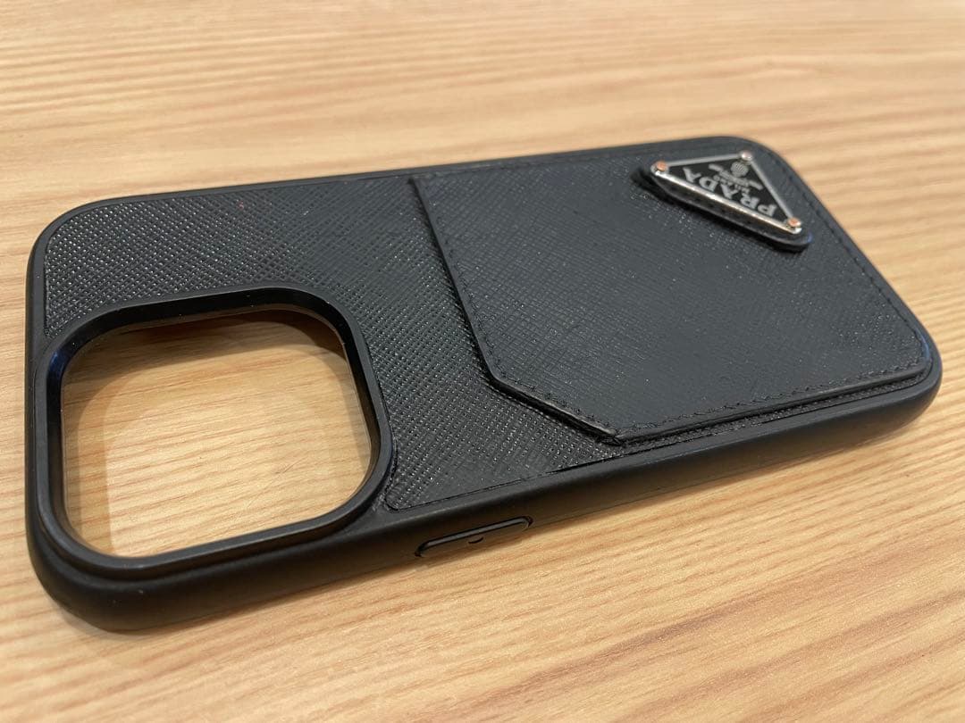 PRADA iPhone14pro ケース サフィアーノレザー ブラック プラダ