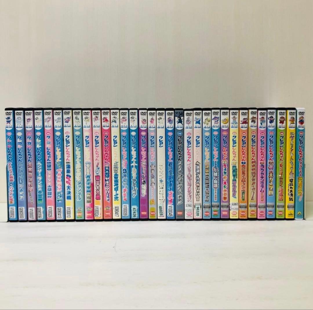 【新品ケース】映画　クレヨンしんちゃん　DVDセット全巻　合計32本　恐竜日記