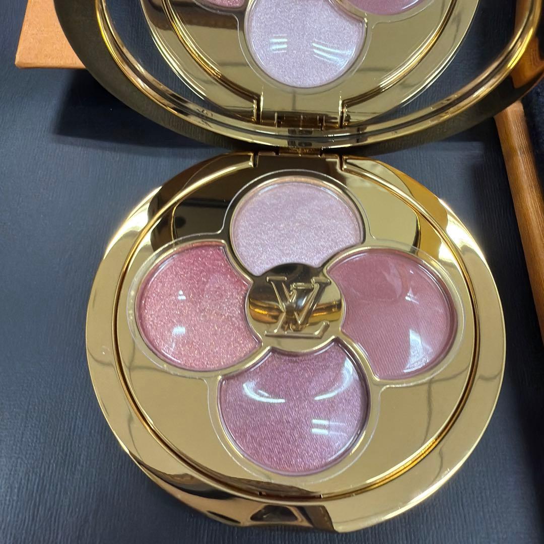 新品未使用　Louis Vuitton アイシャドウパレット