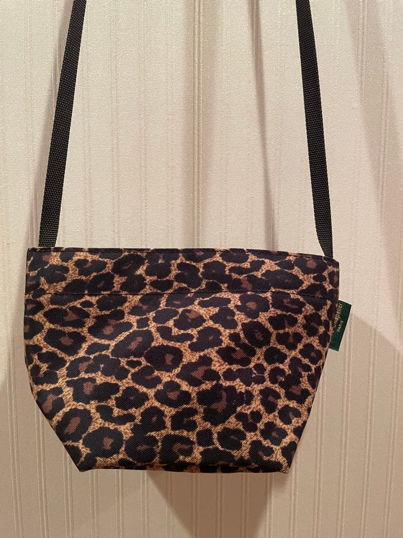 エルベシャプリエ　ミニXSショルダーバック ヒョウ柄