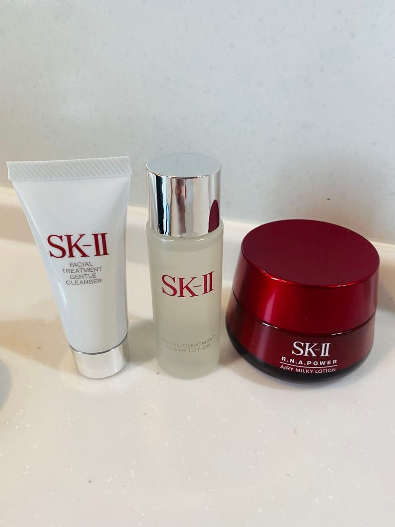 SK-II R.N.A. パワーエアリーミルキーローションセット 新品未開封