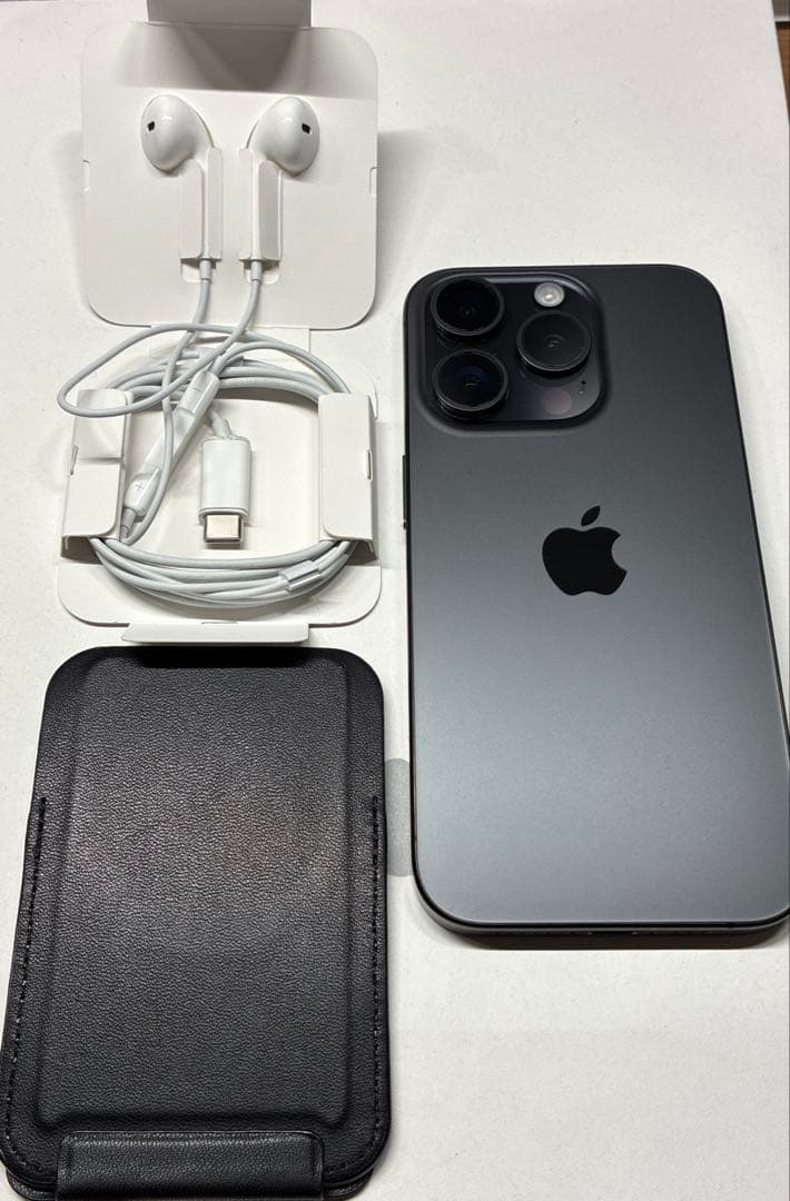 iPhone15pro 128GB 箱付き (オマケ付き)