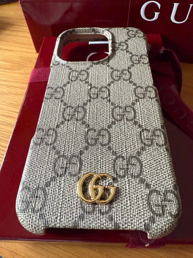 新作！GUCCI グッチ iPhone16proケース