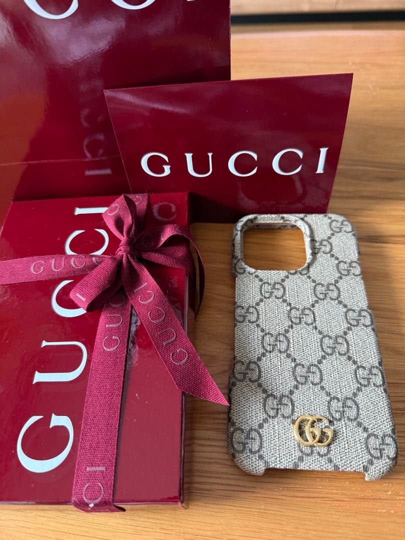 新作！GUCCI グッチ iPhone16proケース