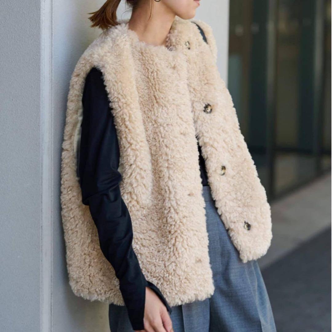 FRAMeWORK フェイクファーベスト ベージュ