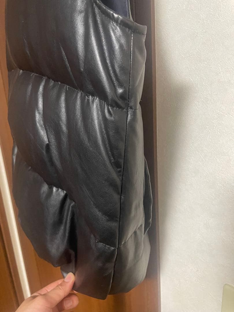 リップヴァンウィンクル　レザーダウンベスト