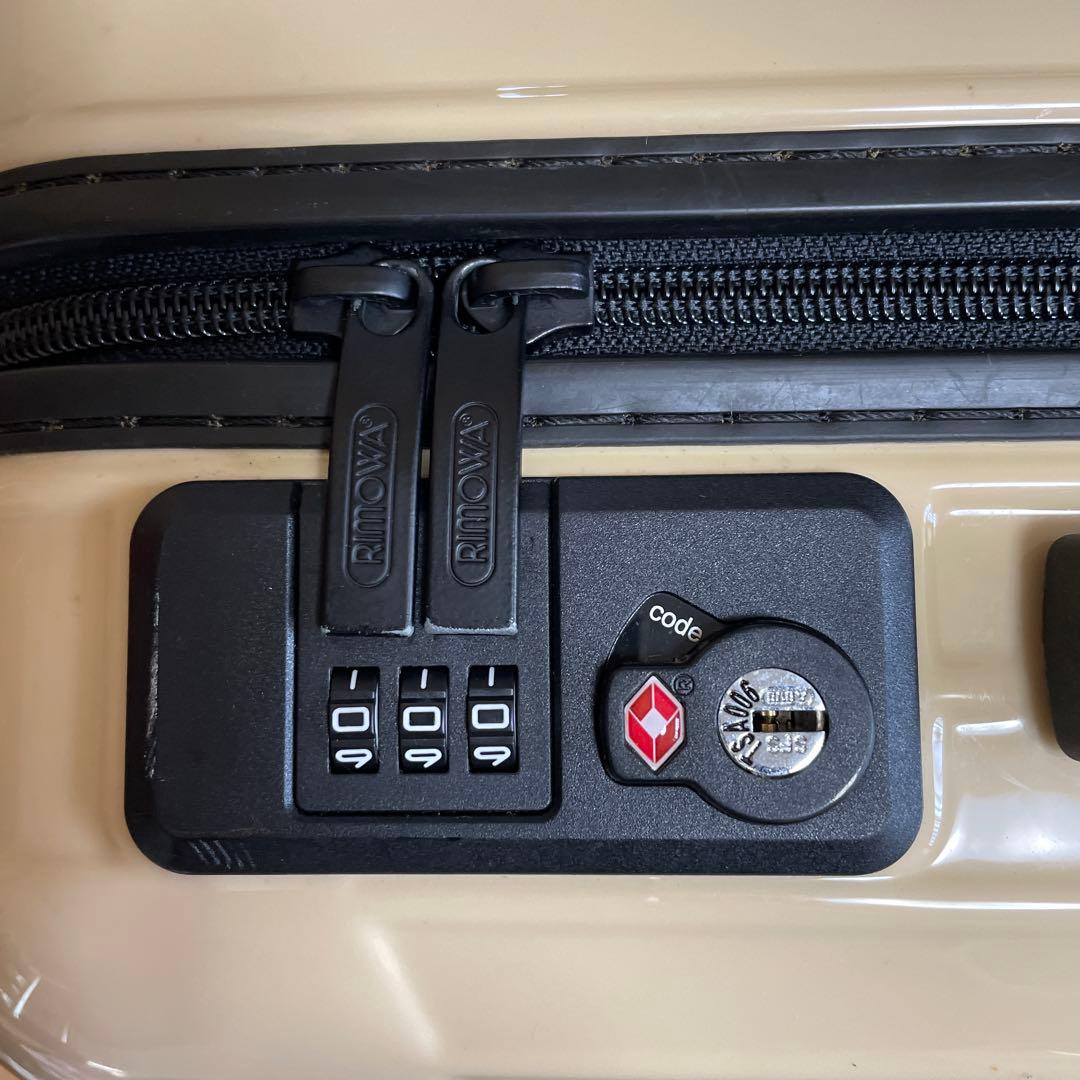 RIMOWA リモワ　BEAUTY&YOUTH　別注　4輪