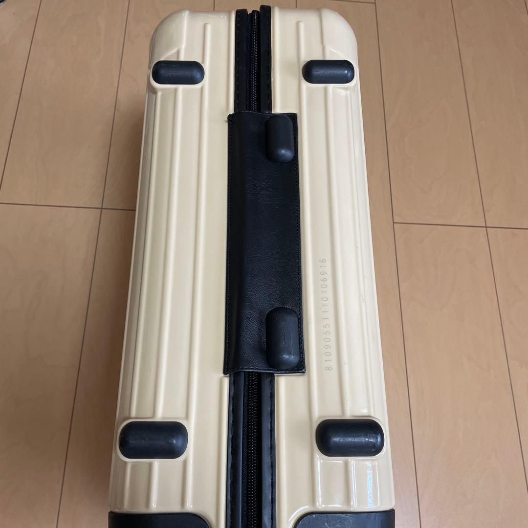 RIMOWA リモワ　BEAUTY&YOUTH　別注　4輪