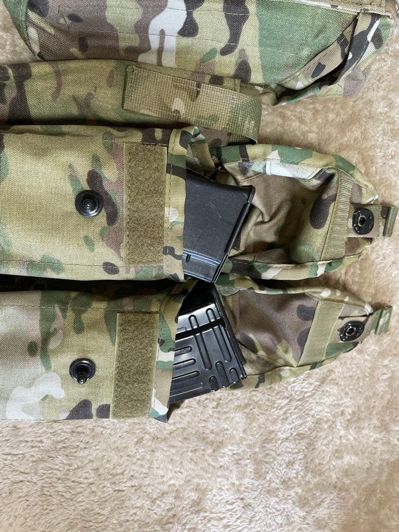実物　6B45メーカーTechnicom製　ロシア軍マルチカム 2マガジンポーチ