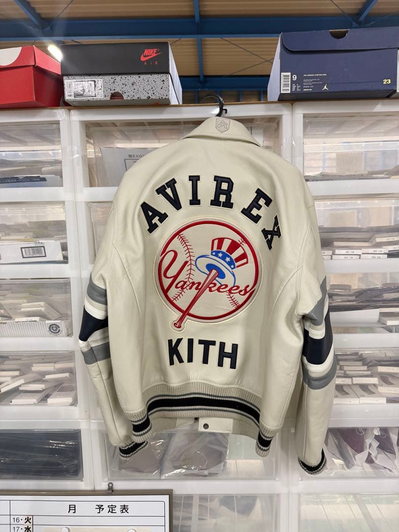 AVIREX KITH Yankees ジャケット Lサイズ