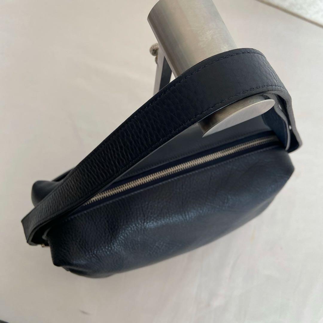 極美品✨ヒロフ ヴィータ レザーショルダーバッグ M 完売品 2way 濃紺