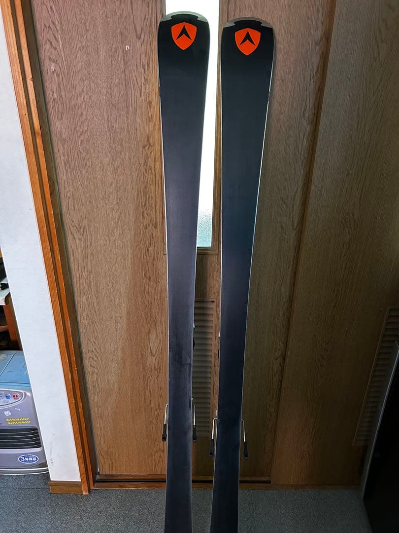 ディナスター　DYNASTAR スキー板