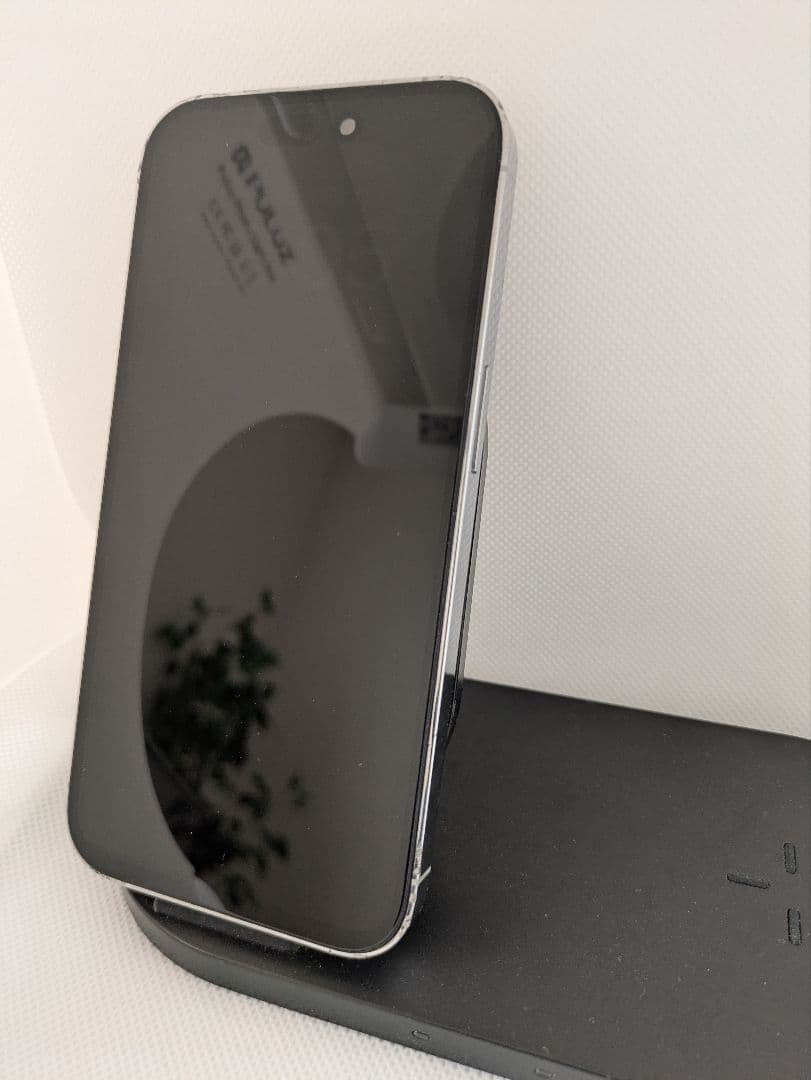 は*こ様 Apple iPhone 14 Pro シルバー 本体　バッテリー10