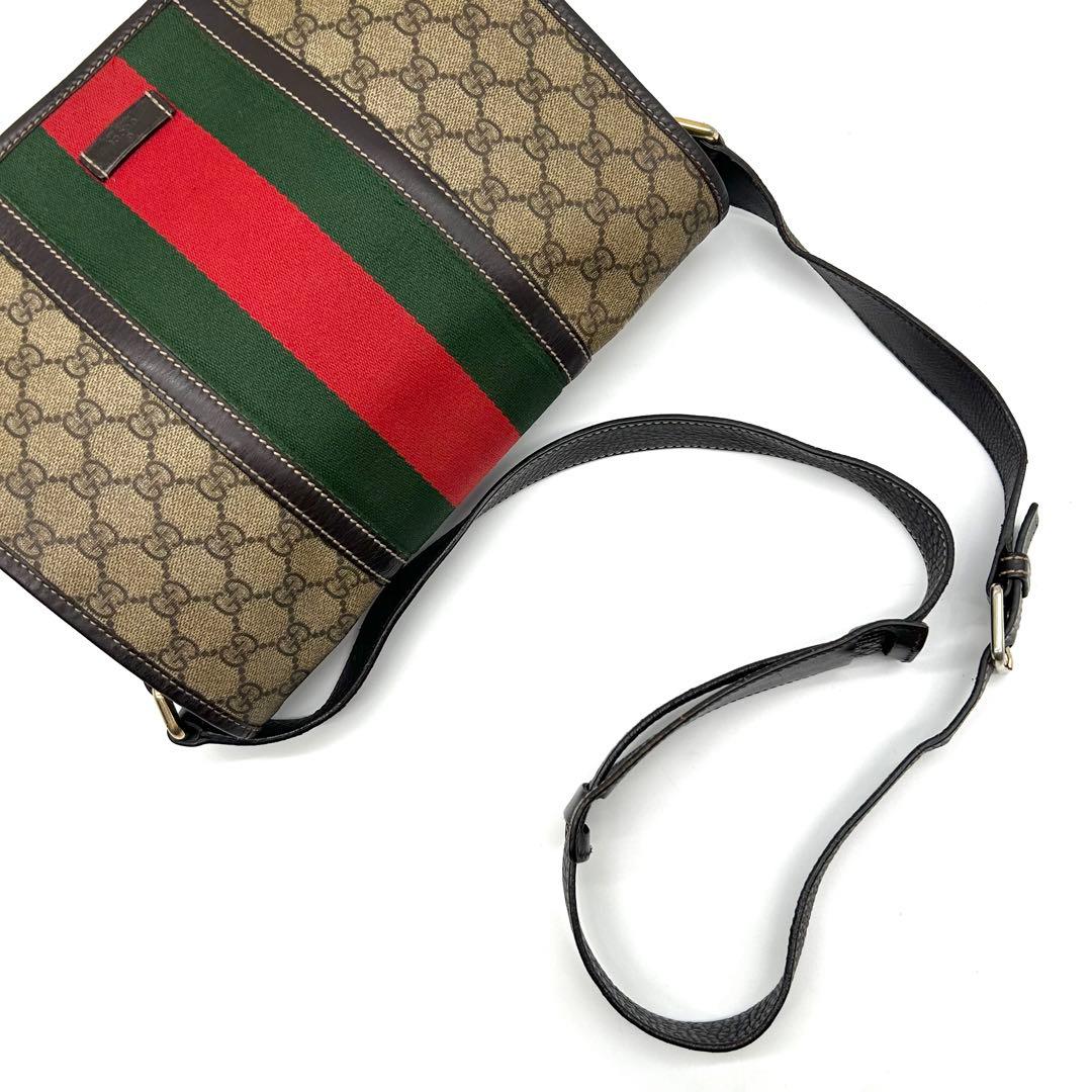 極美品 グッチ ショルダーバッグ シェリーライン GGスプリーム PVC レザー