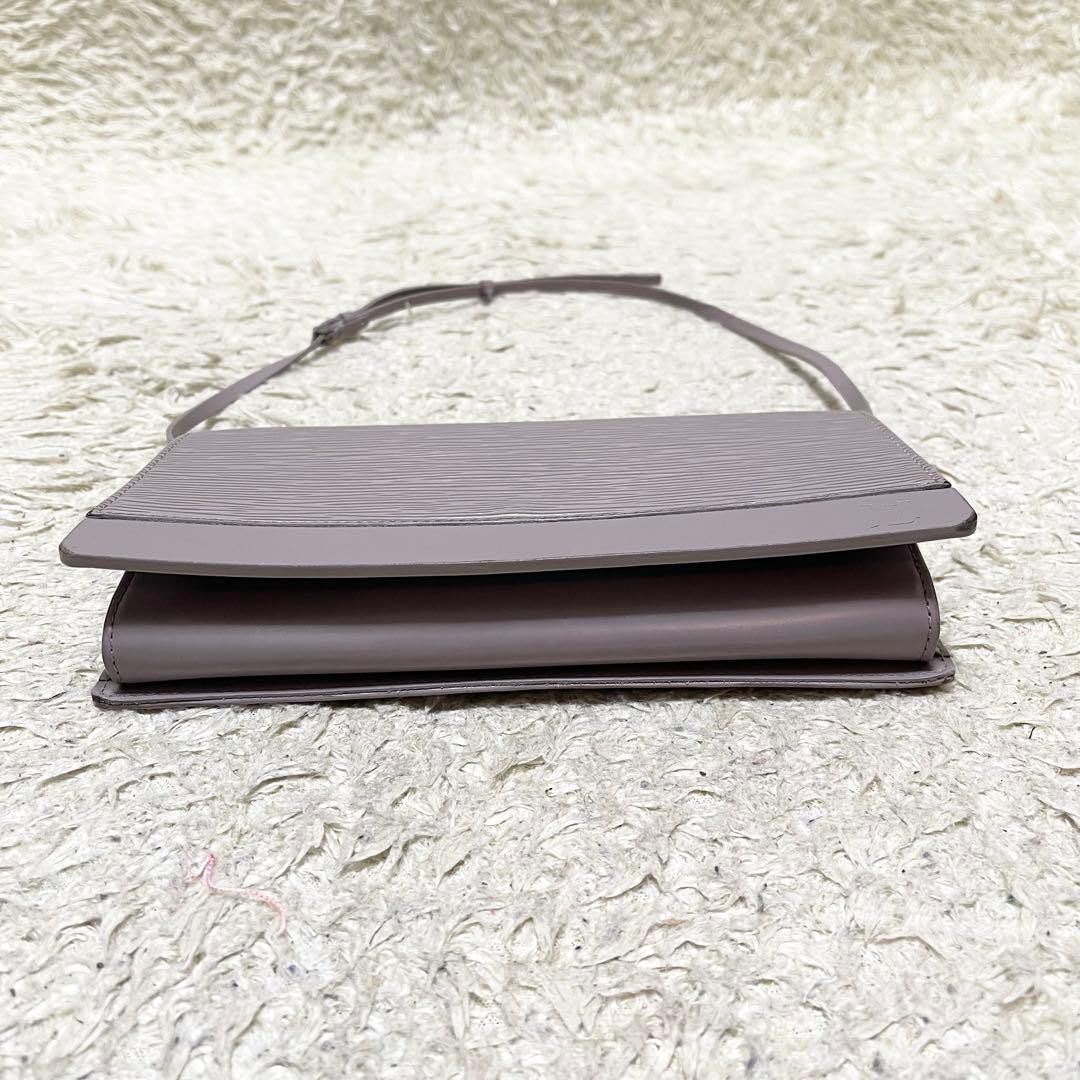 【良品】ルイヴィトン　ショルダーバッグ　オンフルール　エピ　ライラック