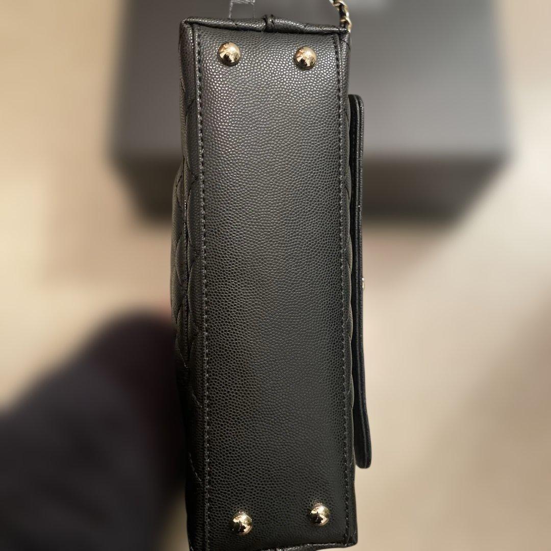 CHANEL ブラック ノベルティーキルティング ショルダーバッグ