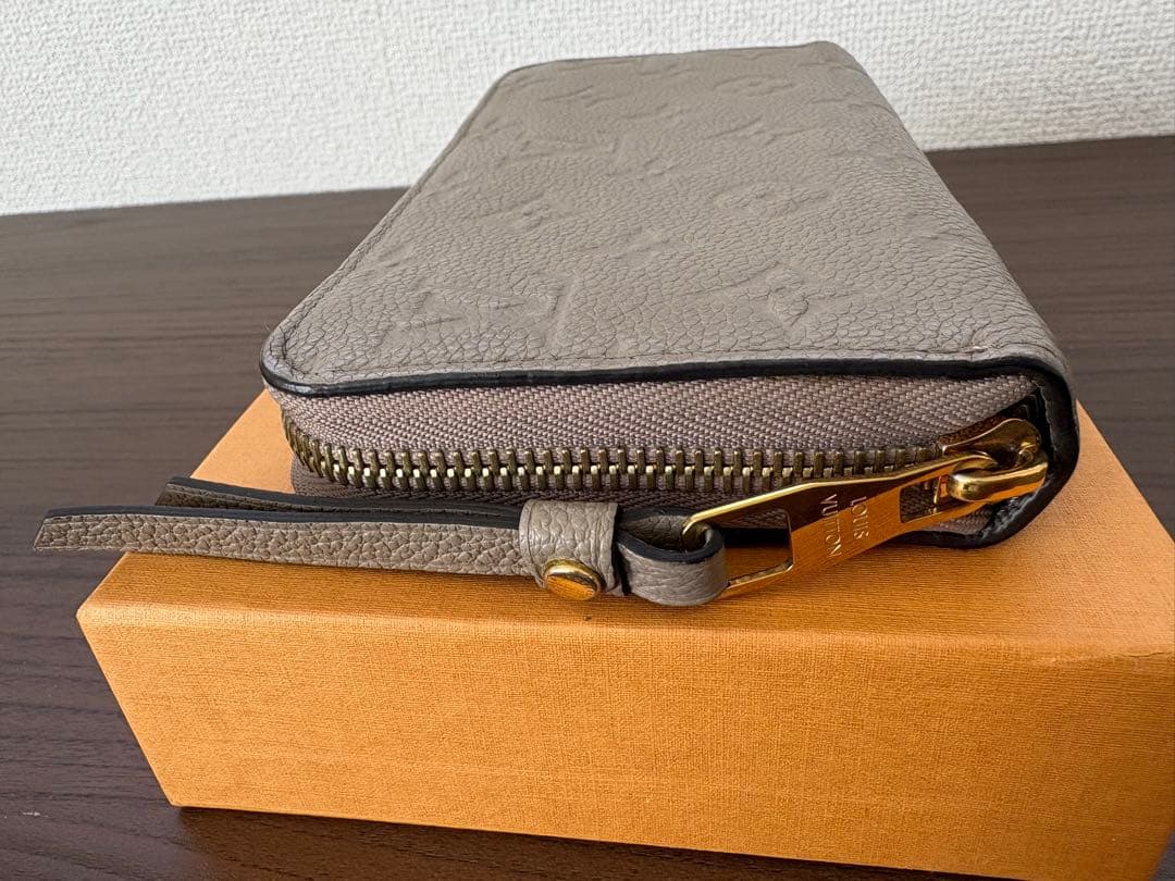 【美品】ルイヴィトン アンプラント ジッピーウォレット トゥルトレール