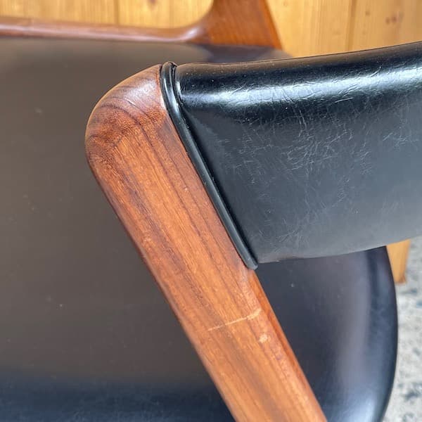 Fxdl北欧ビンテージ家具　カイクリスチャンセン　アームチェア　T21 B