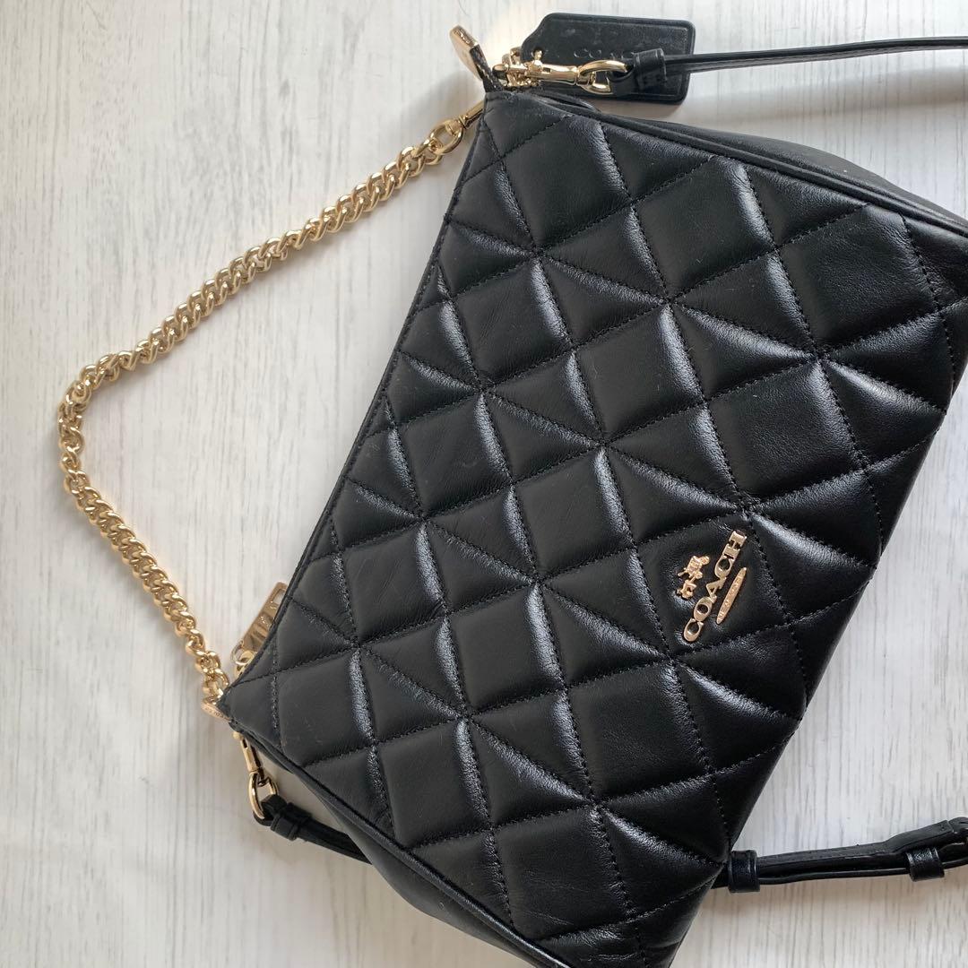 COACH ショルダーバッグ　キルティング　コーチ