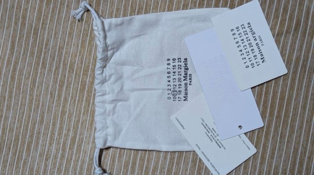 新品未使用品Maison Margielaレザー 二つ折り財布